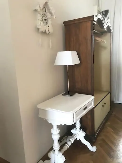 Apartment Wiener Altbauwohnung